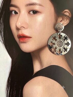 Modern Geometric Totem Statement Earrings – Bright Silver-Tone Studs